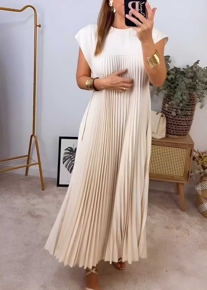 Simone | Lengva ir elegantiška plisuota suknelė